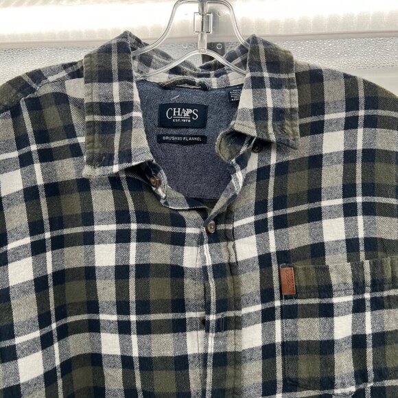 Chaps Men's Brushed Flannel Button Up Shirt Plaid Long Sleeve Size Large - Picture 2 of 9